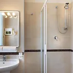 Hotel Constellation