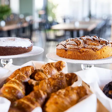 Constellation Отель Лидо-ди-Савио