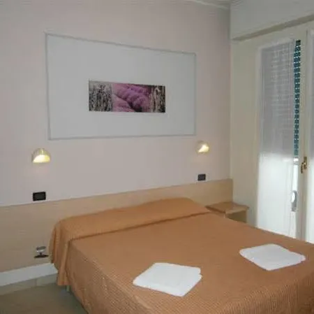 Constellation Отель Лидо-ди-Савио