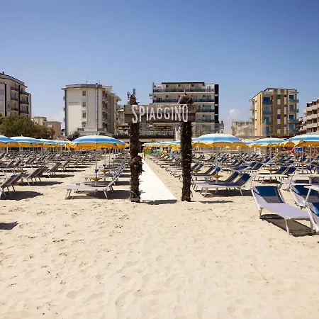 Constellation ホテル リド・ディ・サヴィオ