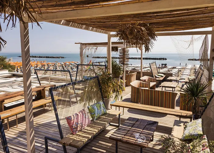 Hotel Constellation 3*