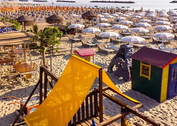 Hotel Constellation 3*